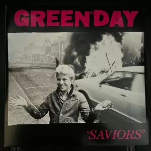 SAVIORS (VINILO)