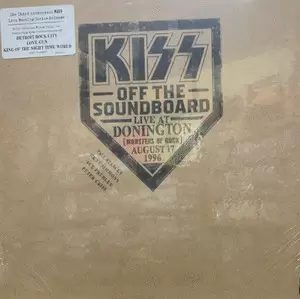 OFF THE SOUNDBOARD LIVE AT DONINGTON (VINILO X 3)