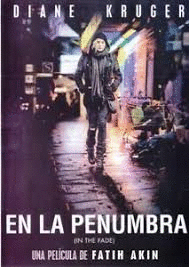 EN LA PENUMBRA