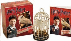 HARRY POTTER KIT HEDWIG OWL AND STICKER BOOK