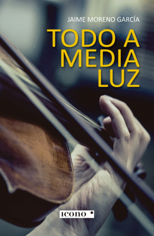 TODO A MEDIA LUZ